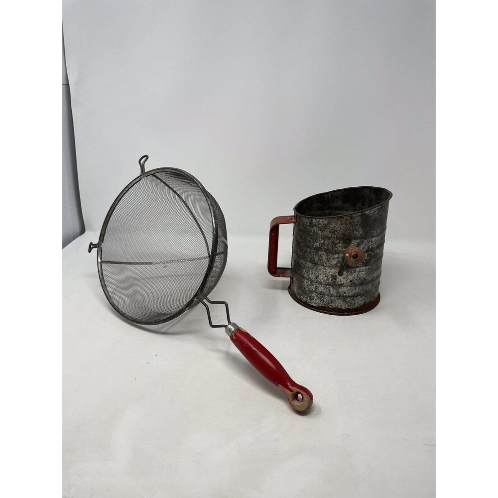 2 Vintage Sifters Nesco Wood Hand Crank 5 Cup and Large Hand Sifter Utensil